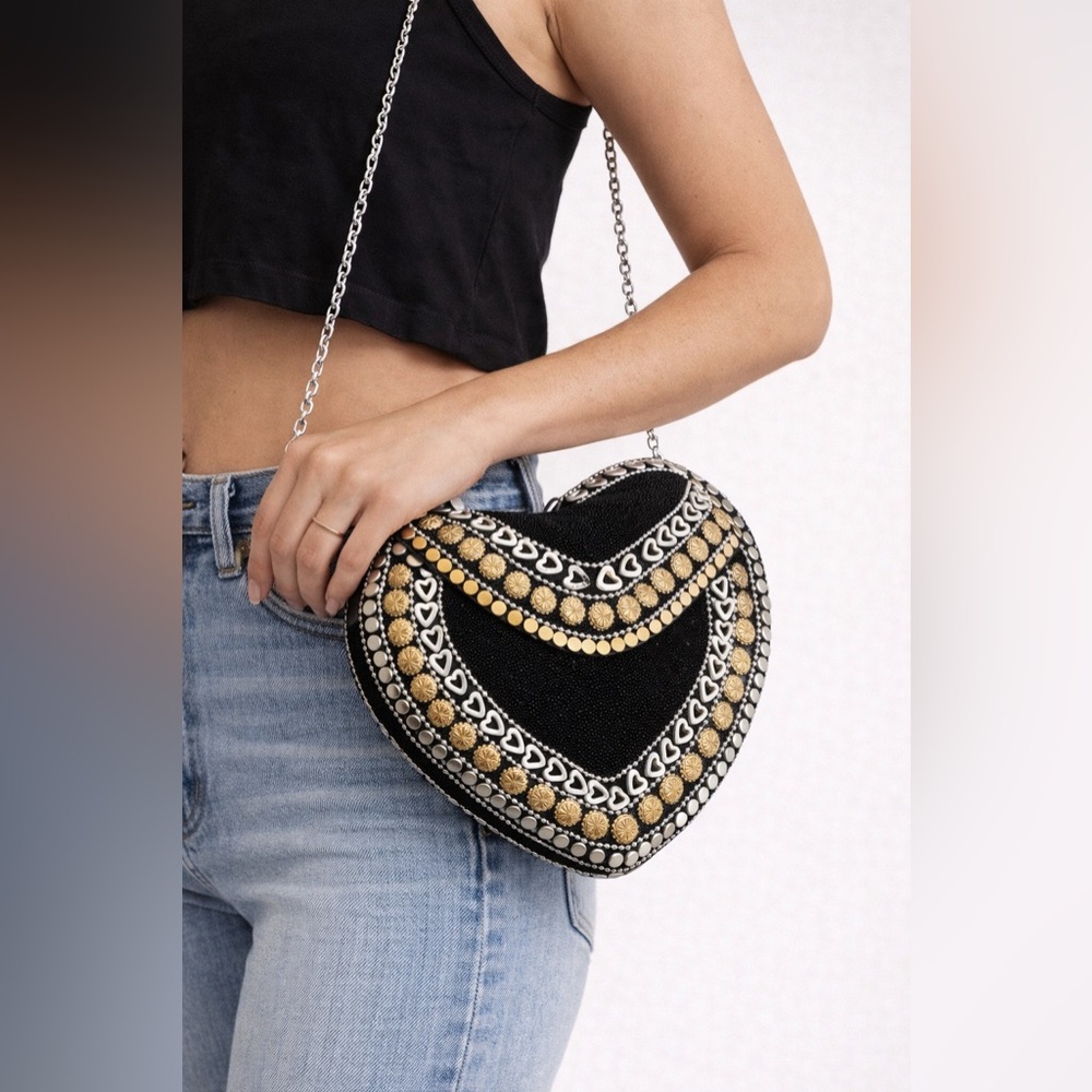 New! Ramla‎ Heart Shaped Metal Clutch/Crossbody